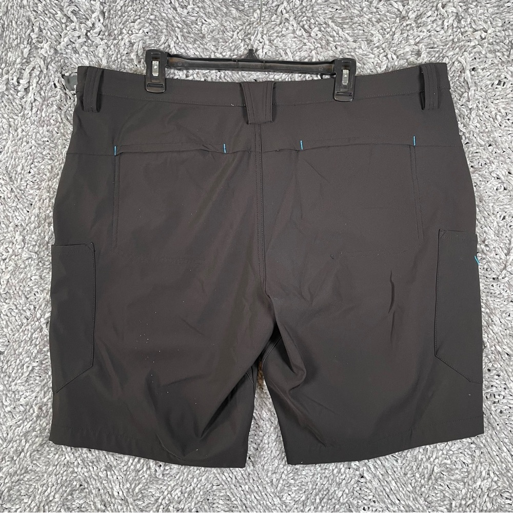 Amazon Employee Cargo Shorts Men’s Size XL Authentic Employee Workwear Utility - Picture 3 of 6